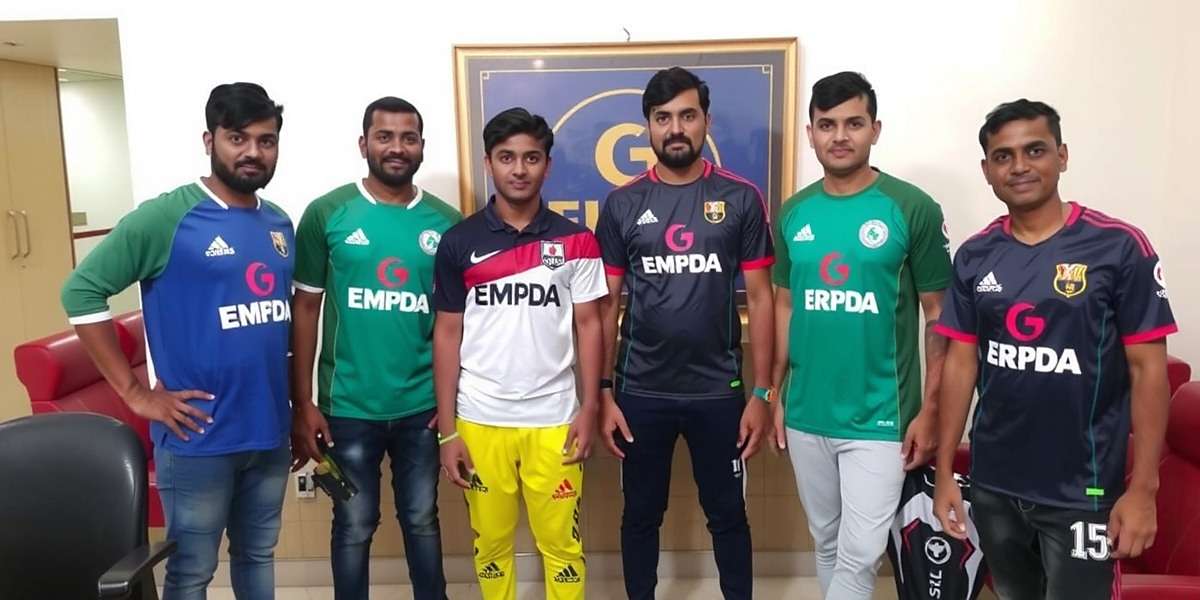Ahmedabad Aces FIFA Community Meetup Indian Ahmedabad Aces FIFA community meetup with players wearing team jerseys